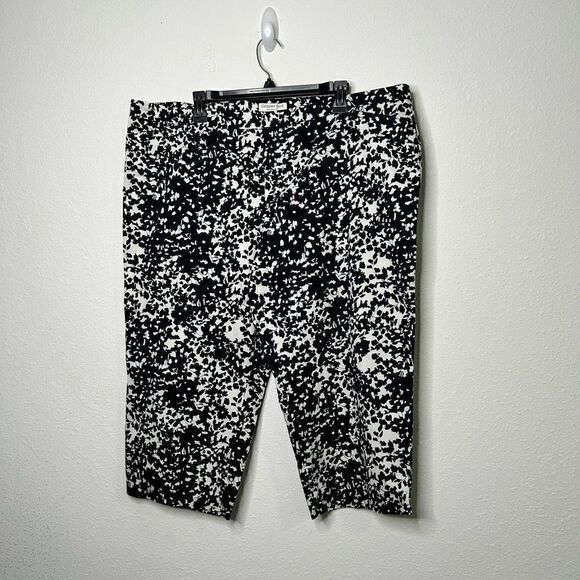Coldwater Creek Black White Floral Print Natural Print Capri Pants Plus Size 22 - Picture 1 of 9